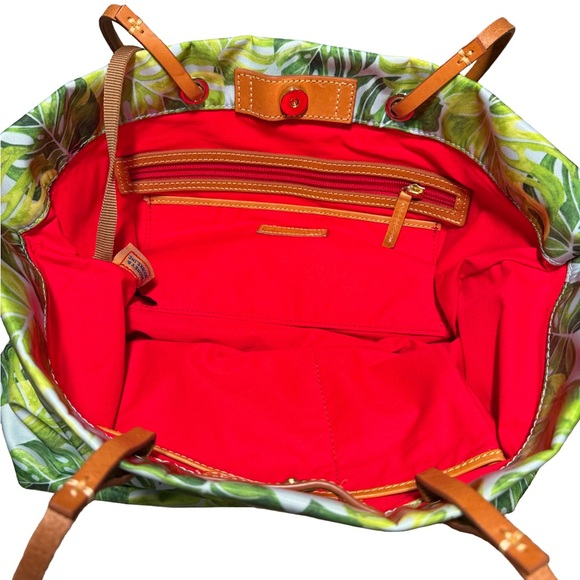 Dooney & Bourke Palm Montego Addison Medium Tote 
Made of Nylon and Leather - Picture 6 of 11